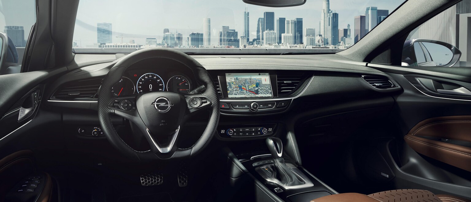 [Imagen: Opel_Insignia_Interior_21x9_ins18_i01_03...width=1372]