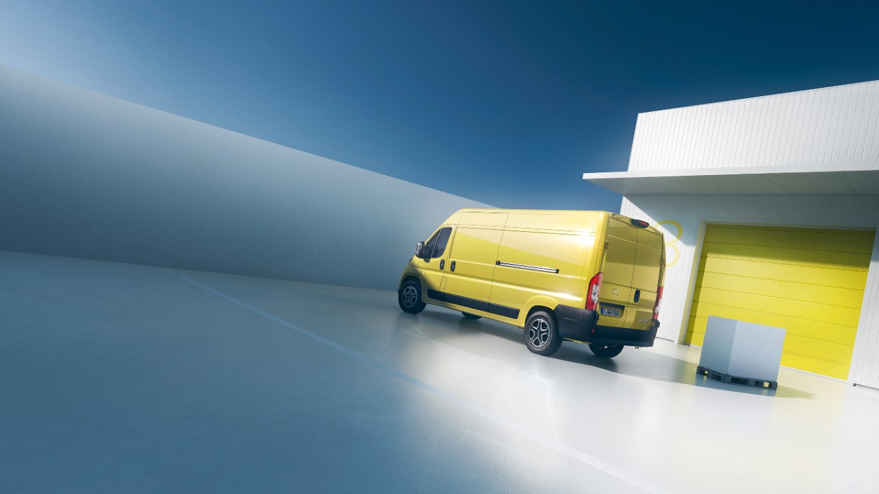 Vista lateral trasera del Nuevo Opel Movano